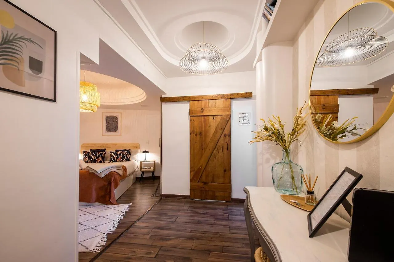 Cozy Apartment In Front Of The Beach San Sebastián